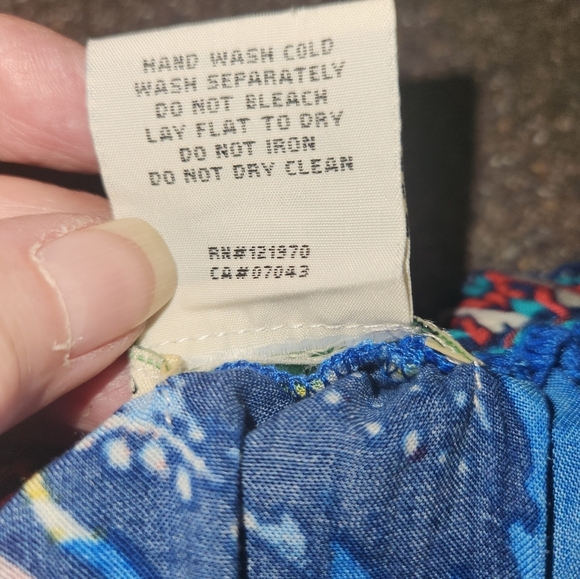 Flying Tomato Blue Floral High-Low Dress Size L Elastic Neck On/Off Shoulder - Picture 10 of 10